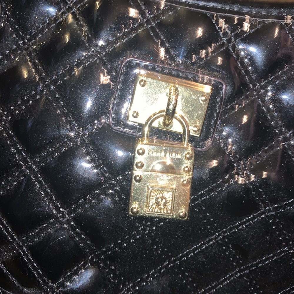 Anne Klein bag. - Picture 7 of 10